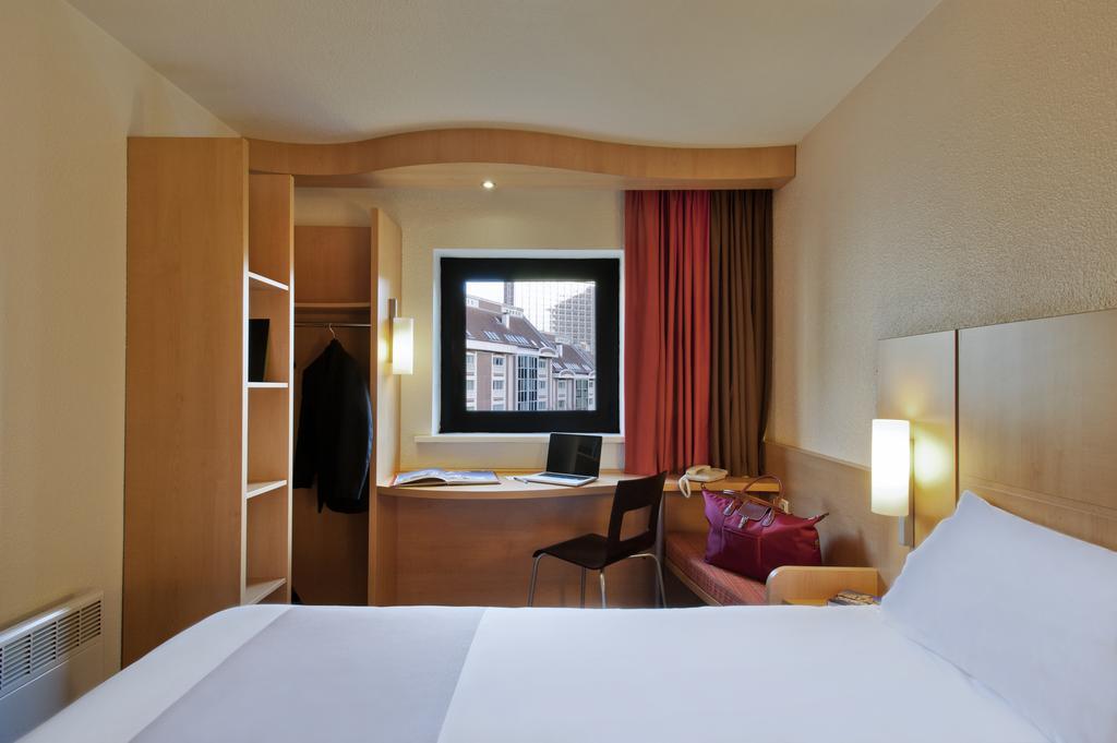 Ibis Lille Centre Gares Hotel Kültér fotó